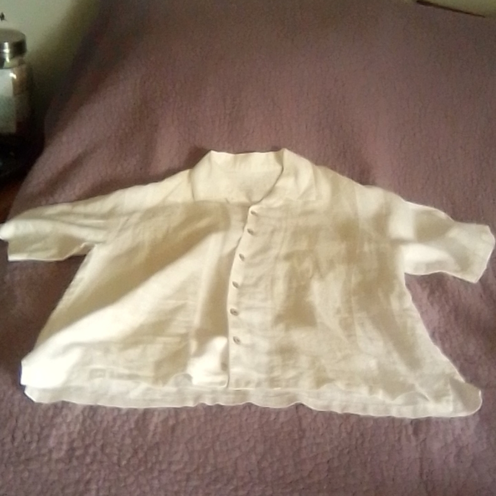 White tommy Bahama button up